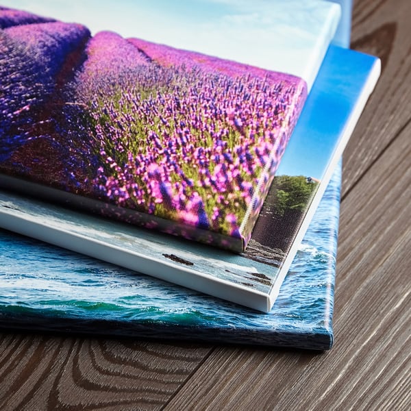 Canvas photo prints stretched onto frame with gallery wrap, white and mirror edges and gallery wrap